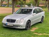 Mercedes-Benz E 280 CDI T AVANTGARDE  - Mercedes-Benz E 280 mit Panoramadach