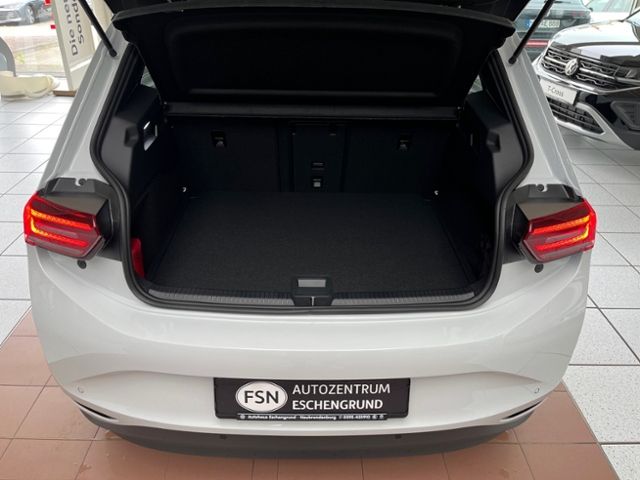 Fahrzeugabbildung Volkswagen ID.3 Neo 58 kWh STYLE NAV PANO AHK