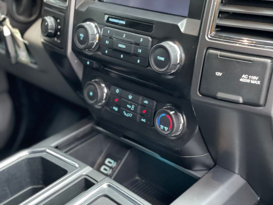 Fahrzeugabbildung Ford F 150 Supercrew V8 5.0 Leder 4x4