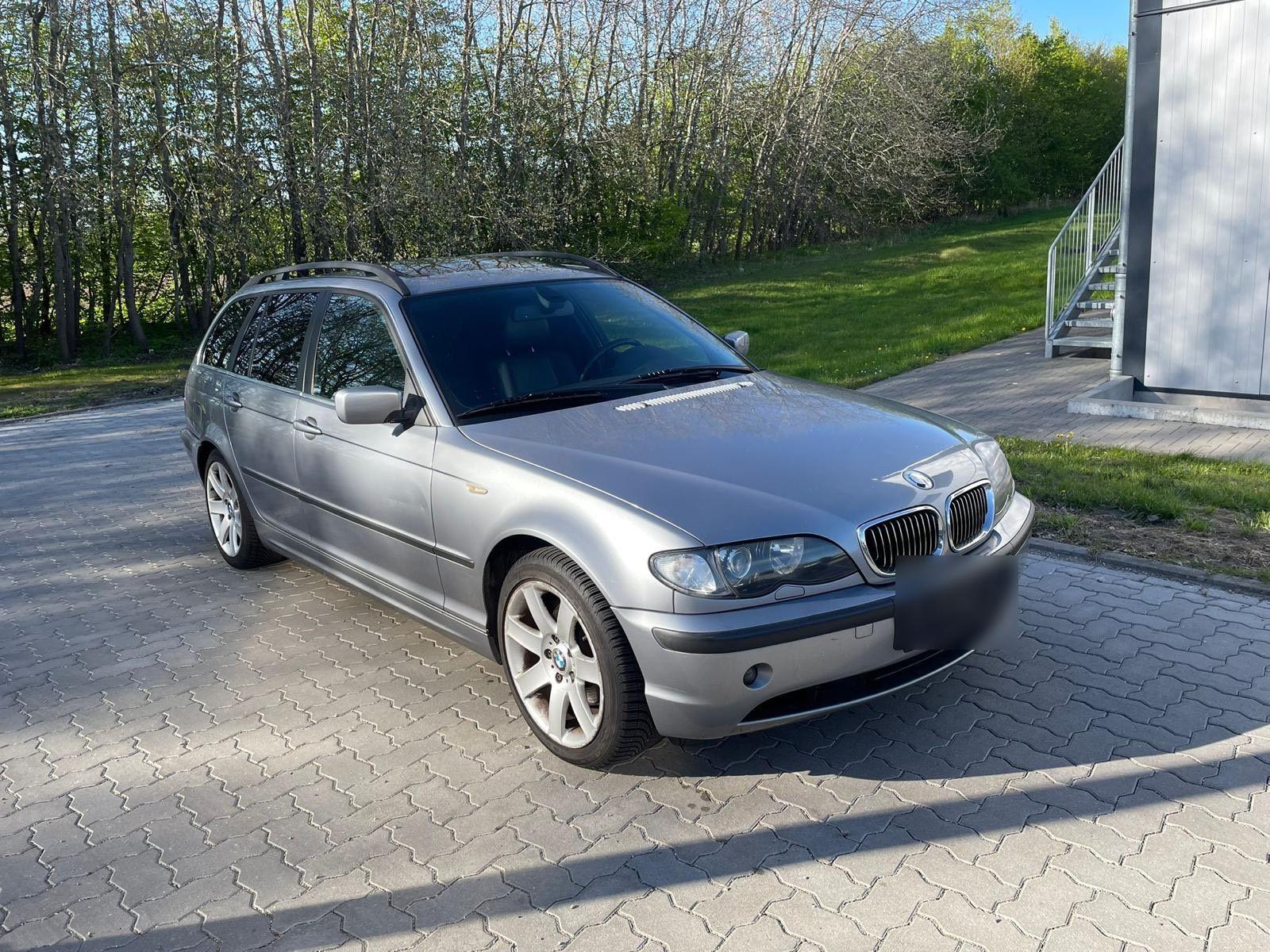 BMW 320