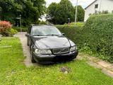 Volvo V70 2.5-10V - kein TÜV, fährt, Abholung nötig - Volvo V70 10V mit Benzin-Antrieb