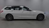 BMW  M-Sport+Pano+Laser+Navi+Head up+18 Zoll - BMW 320 in Dortmund