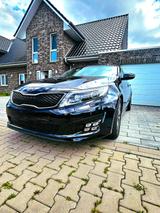 Kia Optima 1.7 mit AHK - gebrauchte Kia Optima aus dem Jahr 2014