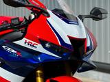 Honda CBR 1000 R-RR Fireblade SP - HONDA CB 1000F