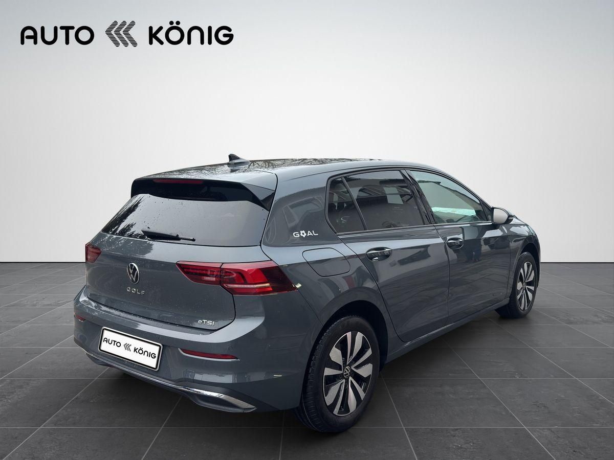 Fahrzeugabbildung Volkswagen Golf Goal 1.5 eTSI 110 kW
