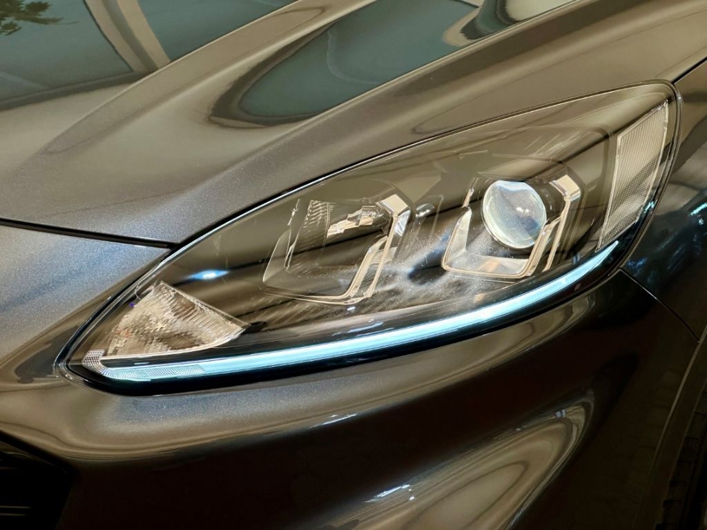 Ford Kuga — fotografia 3