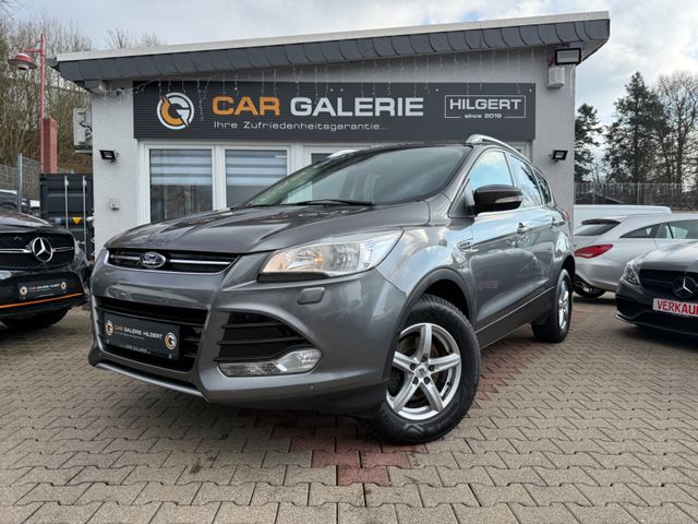 Ford Kuga Titanium 1.6 EcoBoost*NAVI*AHK*NOTBREMS*SHZ