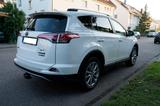 Toyota RAV 4 2,5-l-Hybrid Executive Auto 4x4 Executive - Toyota RAV 4 Gebrauchtwagen in Stuttgart