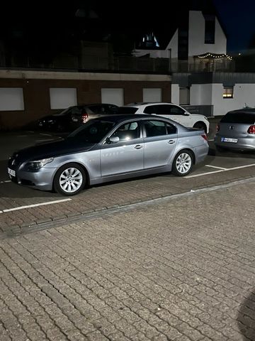 BMW e60 530i