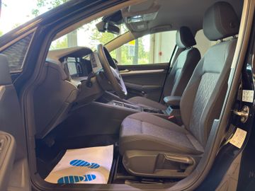 Volkswagen Golf - 12
