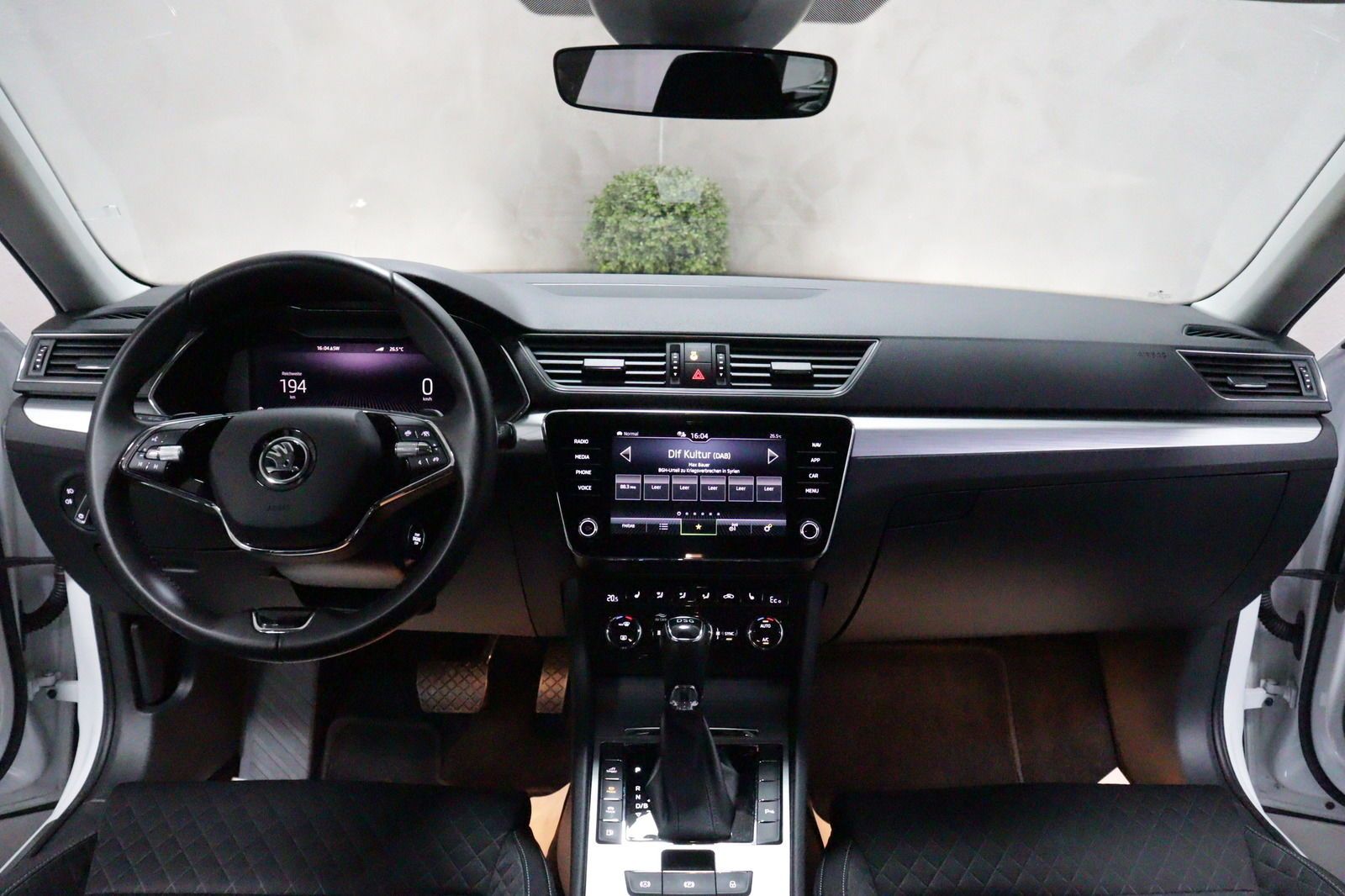 Skoda Superb Combi Ambition iV STHZG LED NAVI CARPLAY imagem 3