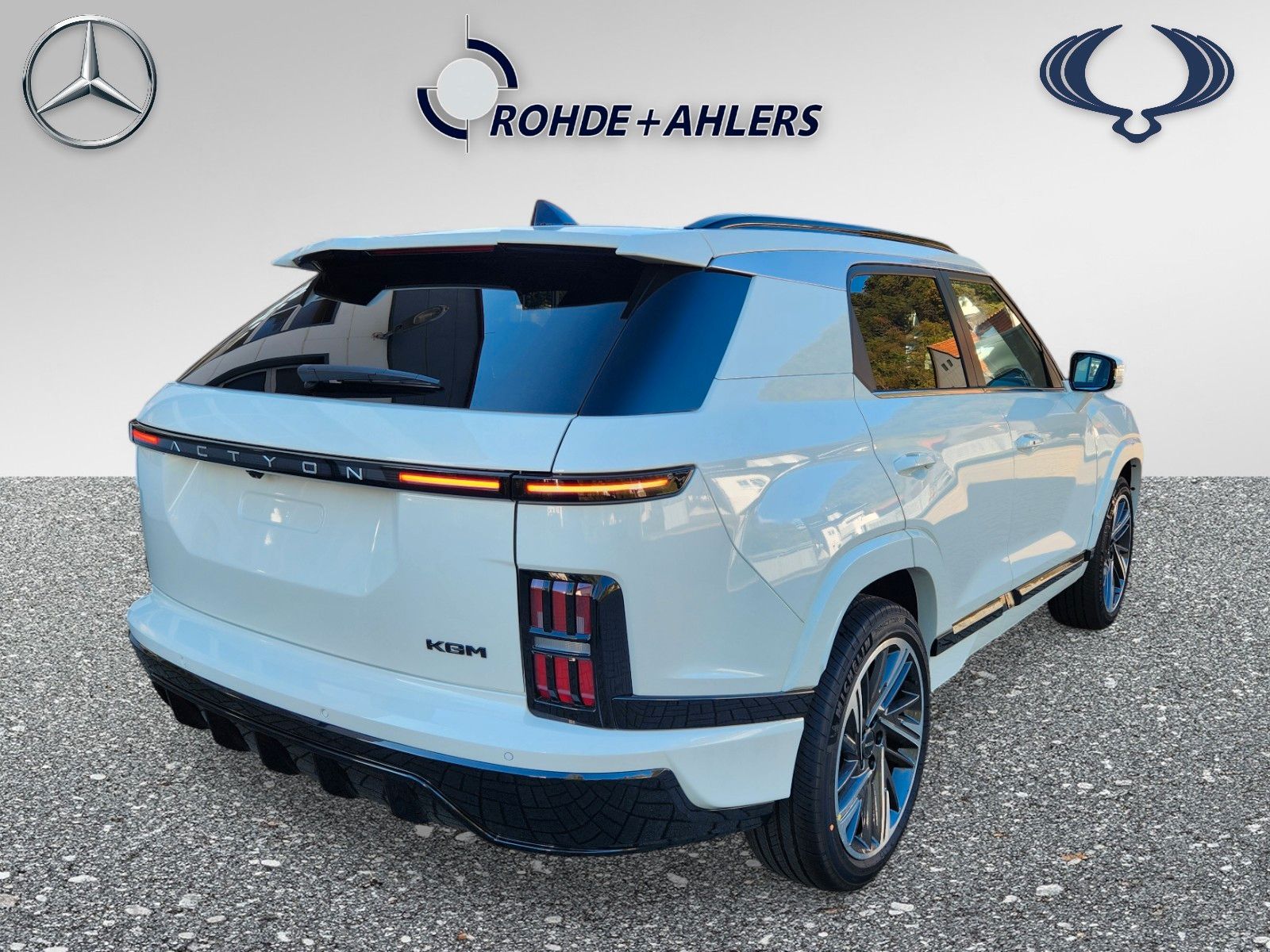 Fahrzeugabbildung KGM ACTYON+BLISS+SH VO+HI+ELEKTR.HECKKLAPPE+KAMERA H