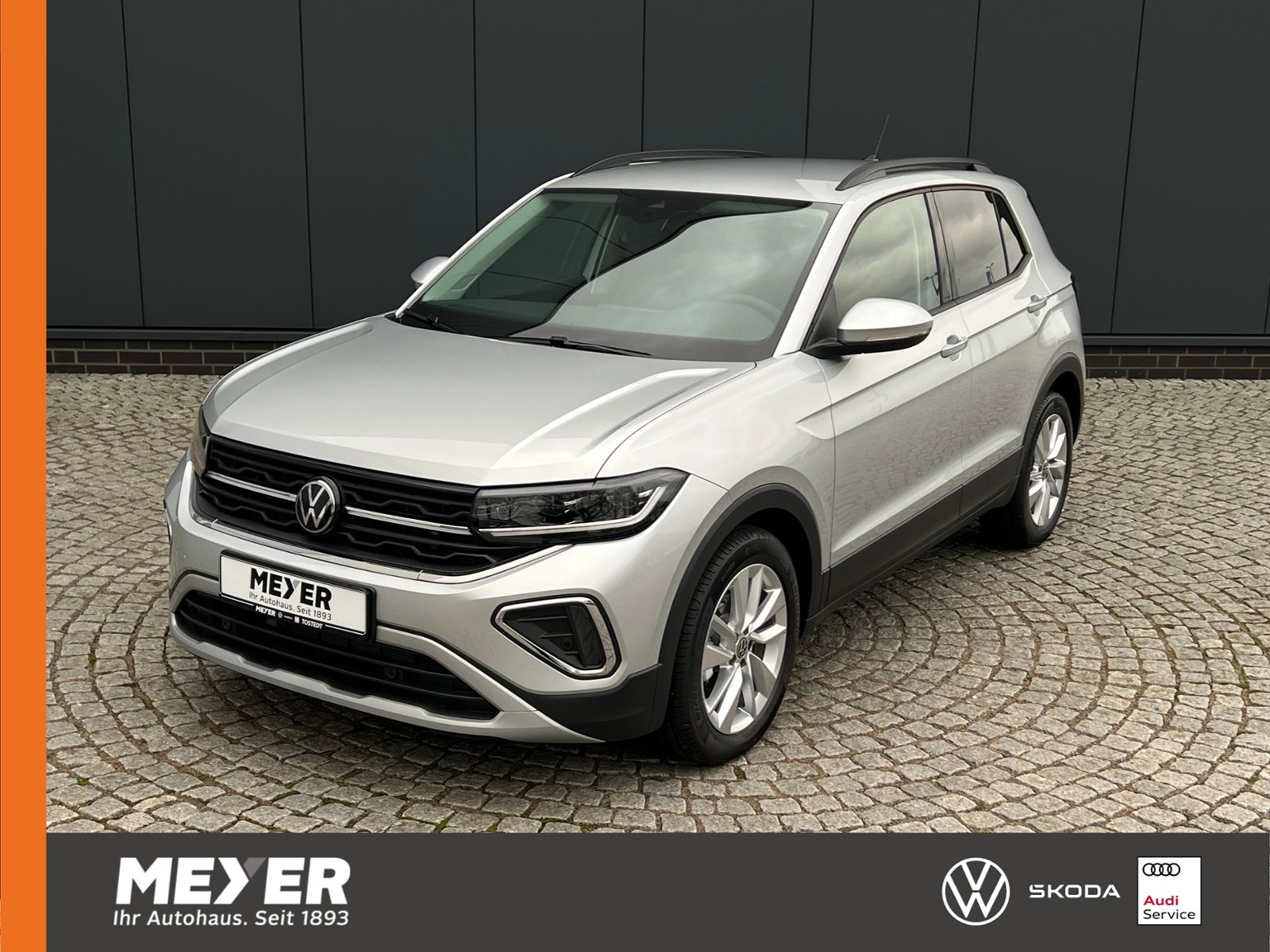 Fahrzeugabbildung Volkswagen T-Cross Life 1.5 TSI DSG *IQ.Light, Ready2Discov