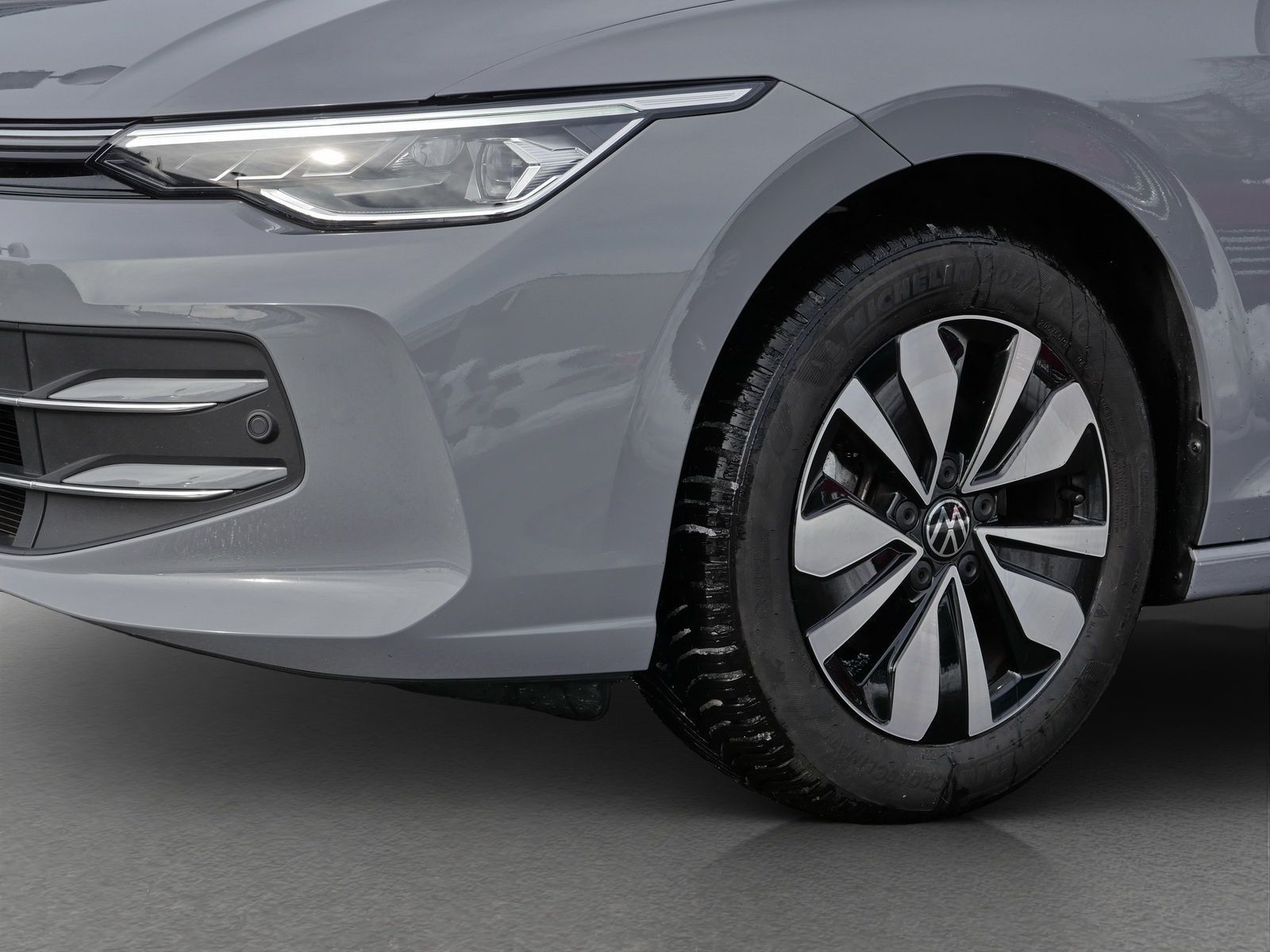Volkswagen Golf - Bild 13