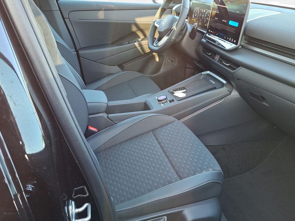 Volkswagen T-Roc 12