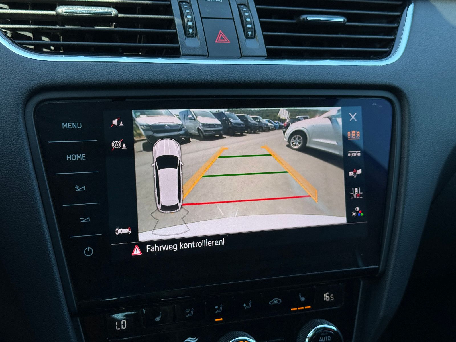 Skoda Octavia Combi RS DSG ACC LED Navi Pano Kam SHZ foto 20