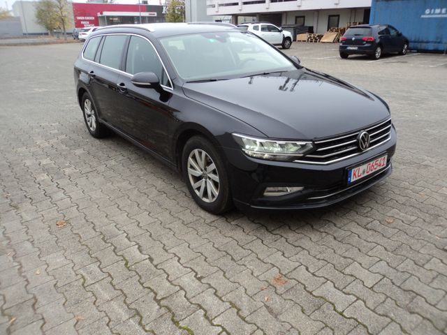 Volkswagen Passat Business 2.0tdi*ACC*NAVI*LED*Kamera*DSG7