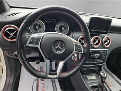 MERCEDES-BENZ A 180 AMG Styl. El. Panodach Bi-Xenon SHZ Parkle