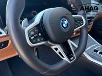 BMW 330 - Vorschau Bild 13