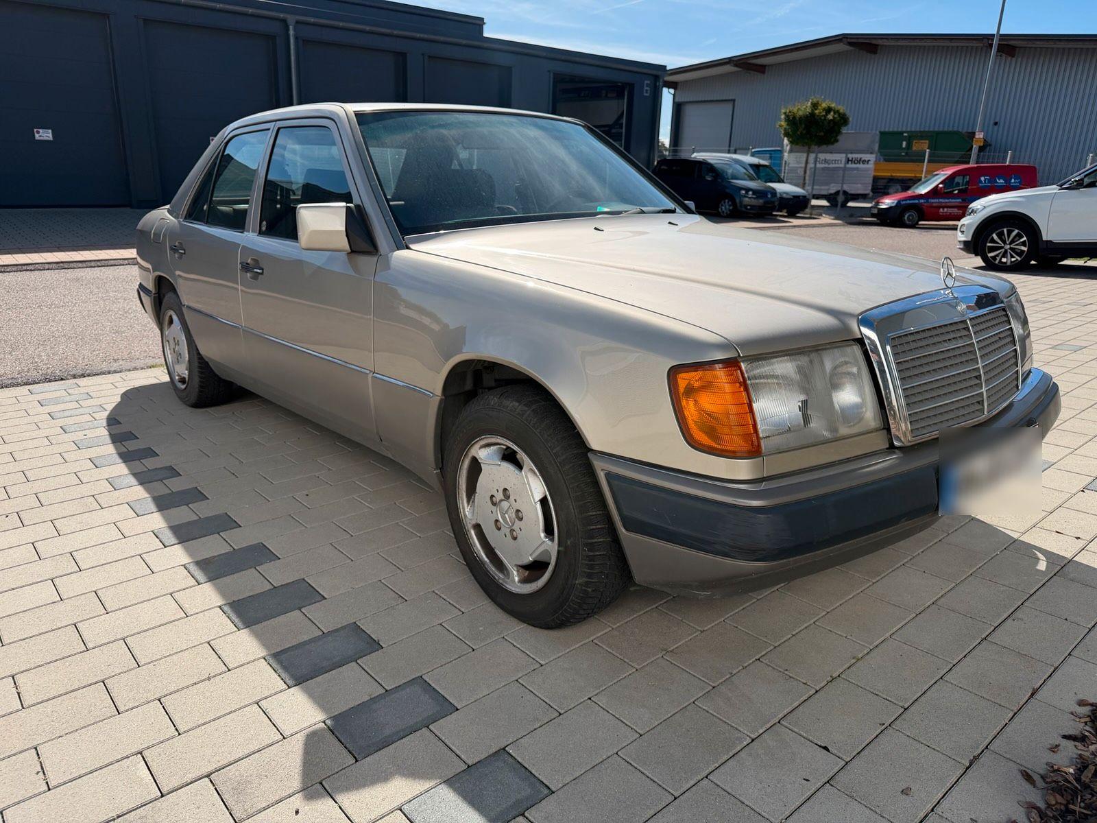 Mercedes-Benz 250