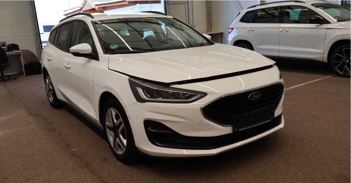 Fahrzeugabbildung Ford Focus Tur 1.5d AT8 C&C LED/ACC/NAVI/SHZ/DAB/RFK