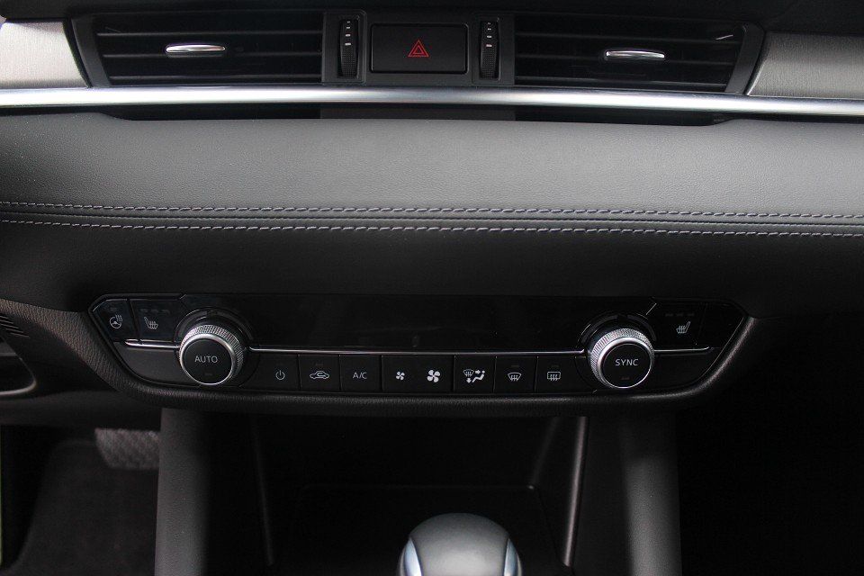 Fahrzeugabbildung Mazda 6 Exclusive-Line G-194 AT NAVI ACAA 360° MATRIX