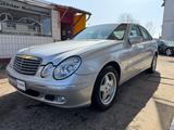Mercedes-Benz E 220 CDI ELEGANCE*Klimaauto*PTC*BIXENON*Sitzhzg - Mercedes-Benz E 220 mit Diesel-Antrieb: Limousine, Schaltgetriebe