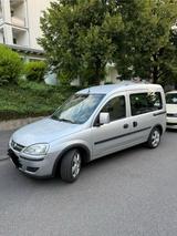 Opel combo mit vielen neuen Teilen - Opel Combo in Wiesbaden