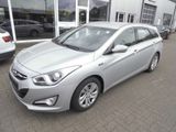 Hyundai i40 cw Comfort 1.Hand/TÜV NEU - Hyundai i40 aus 2012