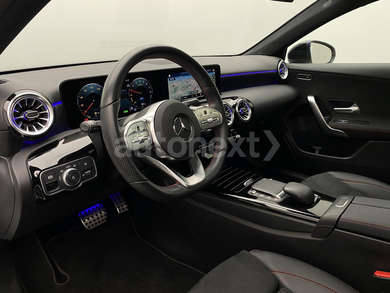 Mercedes-Benz A 250e *2x AMG Line+Night* PANO+Multibeam (0480)