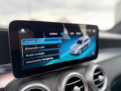 MERCEDES-BENZ GLC 200 4MATIC/PANO/AHK/J.STERNE GA/KAMERA/MBEAM