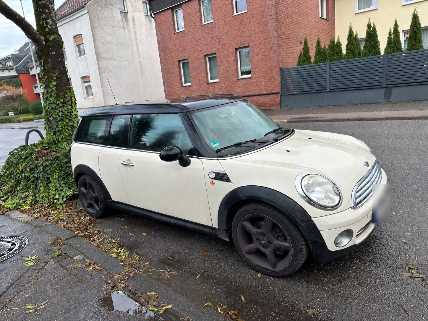 MINI Cooper Clubman