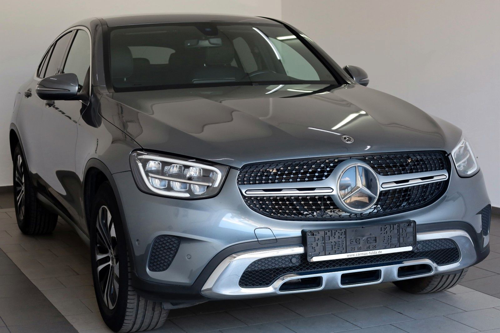 Fahrzeugabbildung Mercedes-Benz GLC 200d Coupé Leder,Navi,LED,Kamera,SH,PDC,AHK