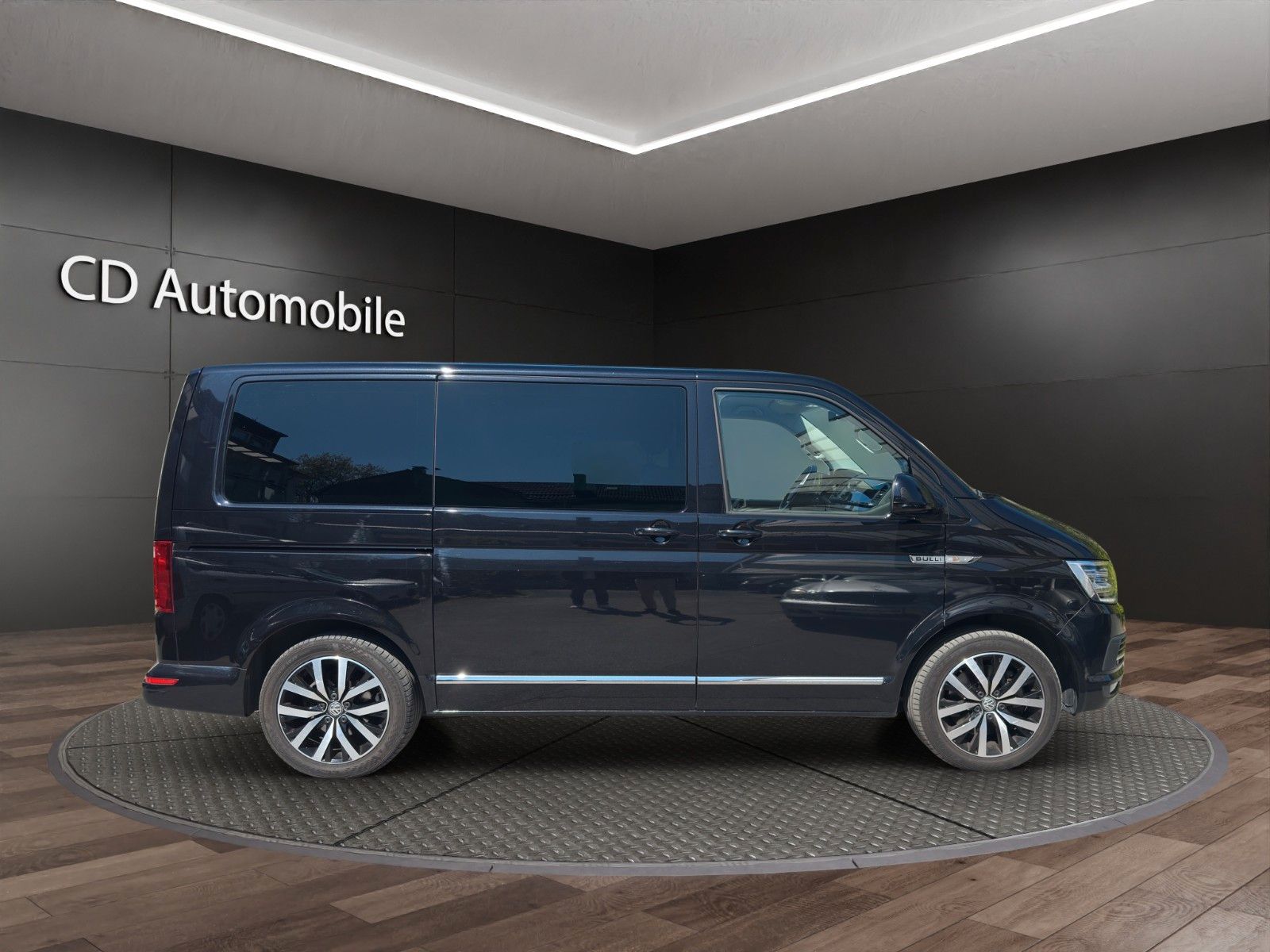 Fahrzeugabbildung Volkswagen T6  Bus Multivan Highline Vollaustattung