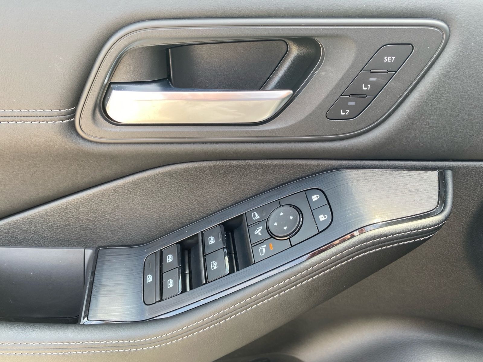 Fahrzeugabbildung Nissan X-Trail 1.5 VCT e-Power N-Trek e-4orce*360'*eSit