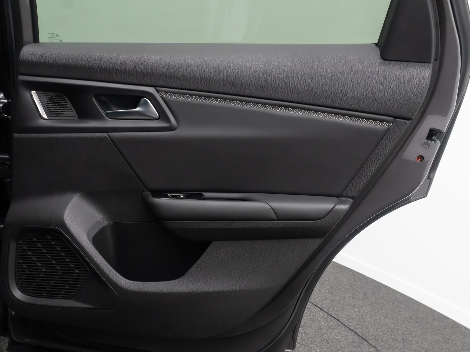 Citroen C5 X Shine ACC Memory 360°HUD AppleCar Leder 19", миниатюра 30