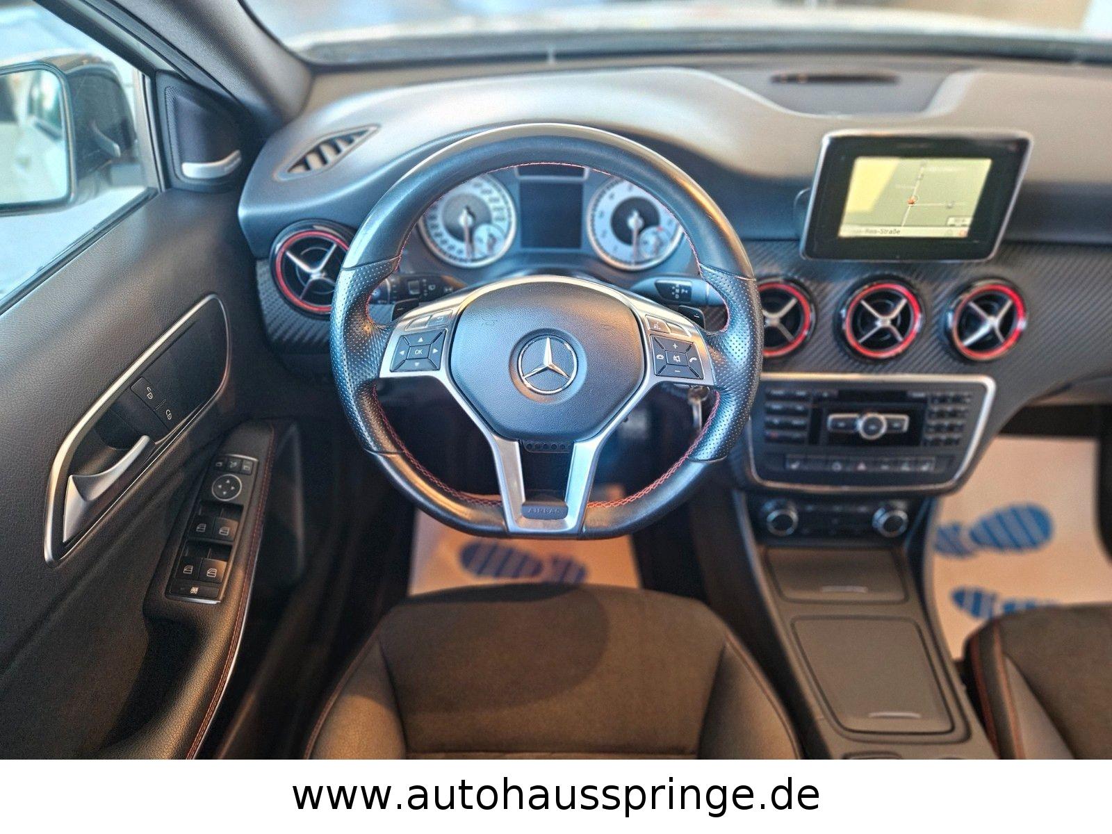 Mercedes-Benz A 250 AMG Line Sport *Alcantara, Scheckheft*