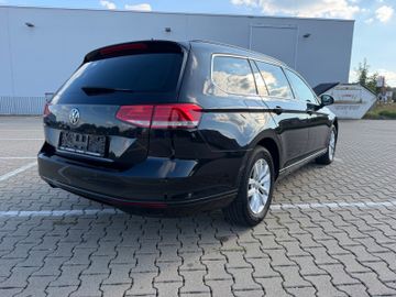 Volkswagen Passat Variant - 6