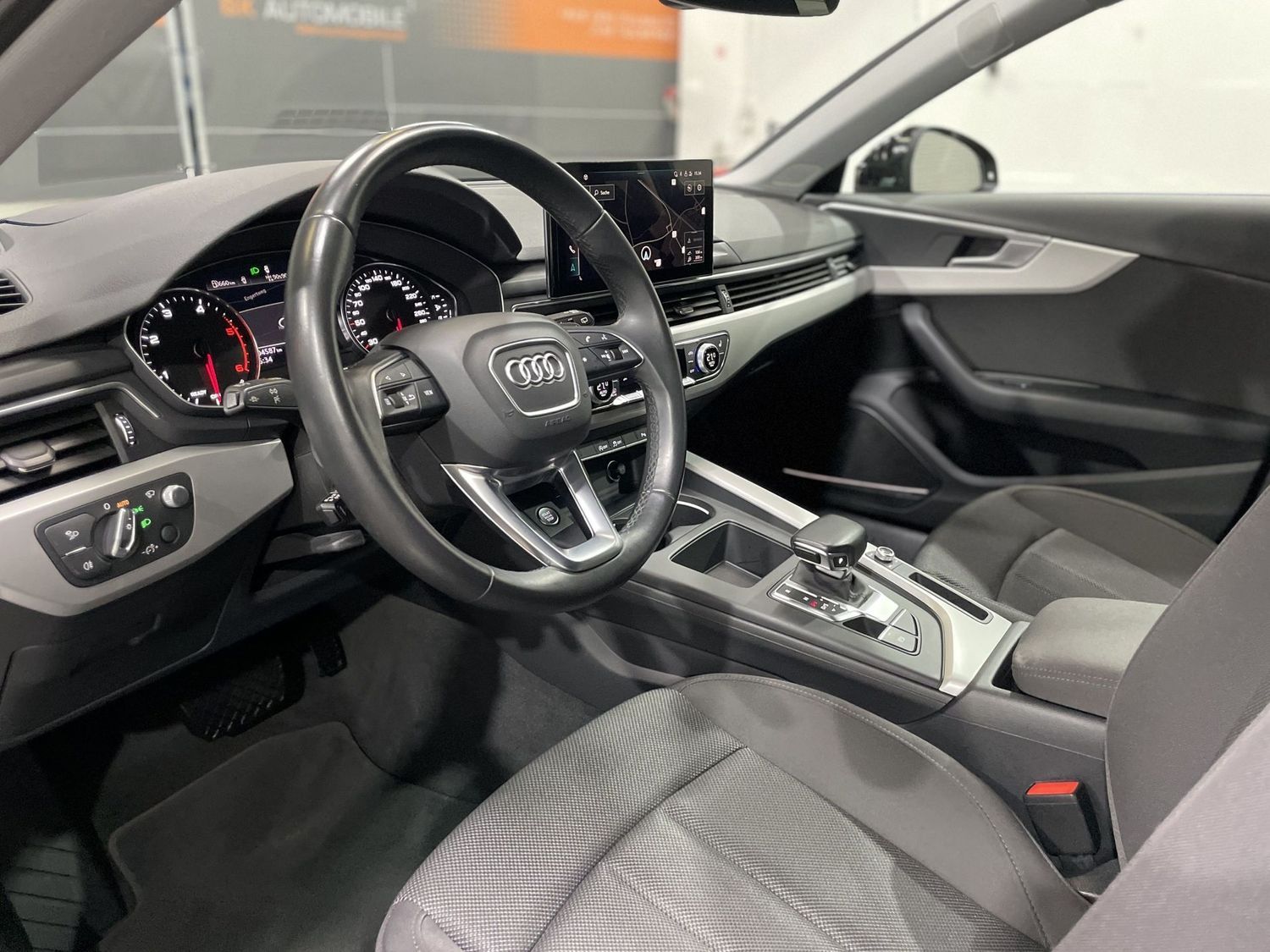 Fahrzeugabbildung Audi A4 35 TDI#Matrix#ACC#Spur#HeadUp#Ambiente#B&O