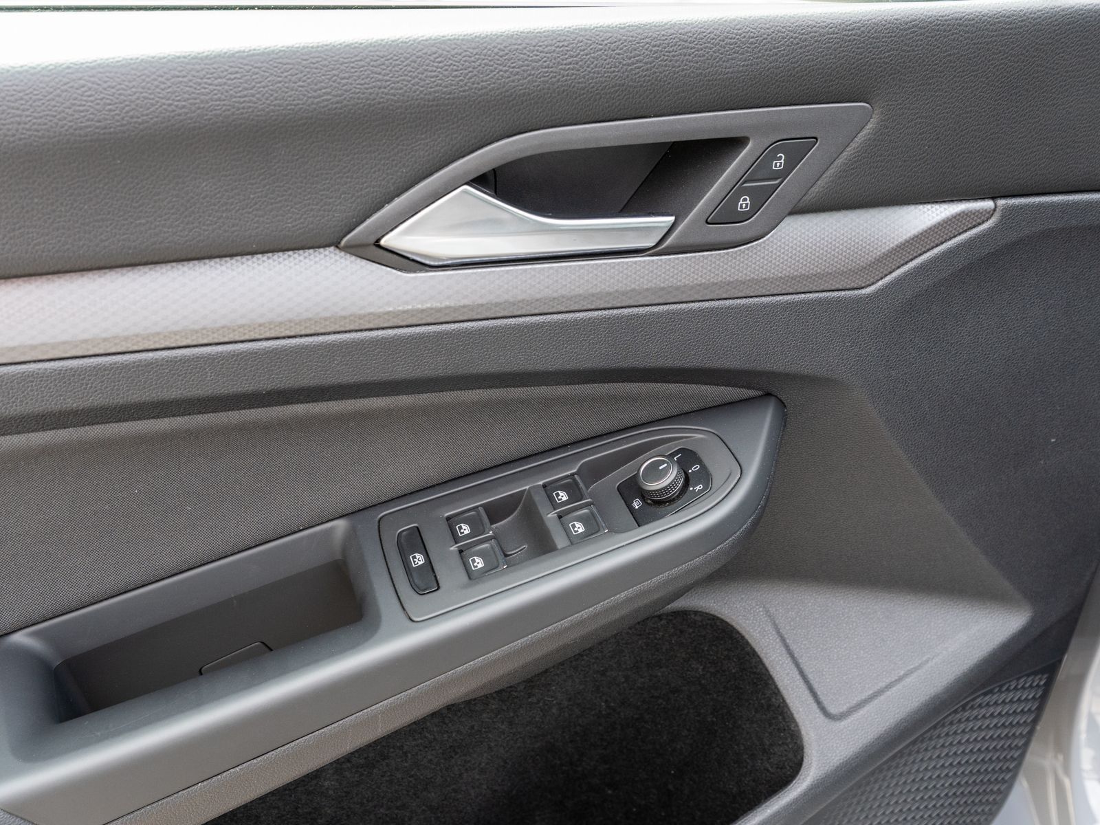 Volkswagen Golf - Bild 11