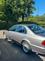 BMW 523i E39 2. Hand Neu TÜV - BMW 523: 523i E39