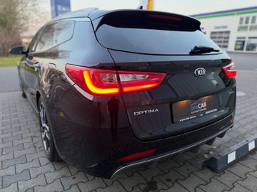 KIA Optima - 11