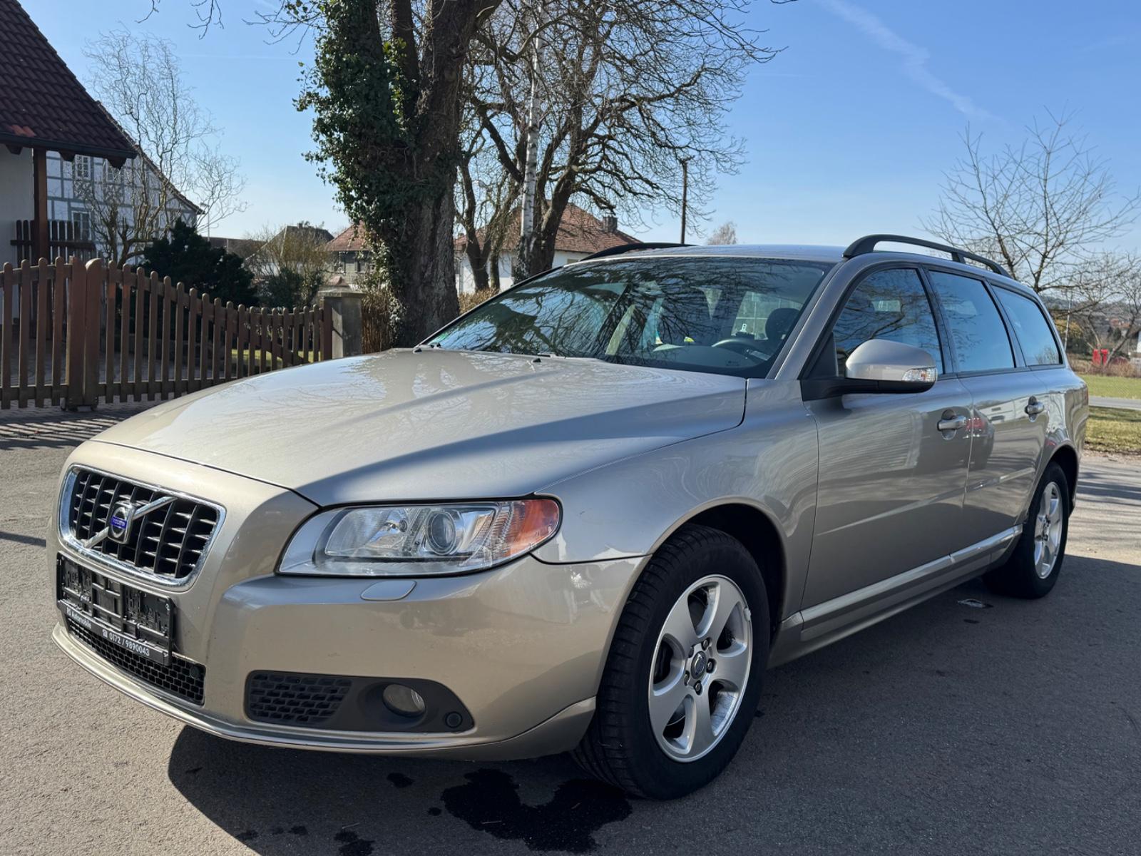 Volvo V70 D5 Momentum Xenon PDC 2.Hand