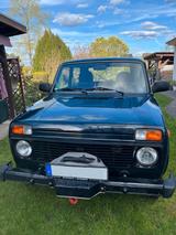 Lada Niva 4x4 mit Seilwinde - Lada Niva: M