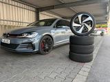 Volkswagen Golf 7.5 GTI / TCR - Volkswagen Golf mit Benzin-Antrieb: Kleinwagen, 7 GTI