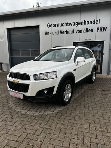 Chevrolet Captiva 2.2 D LT 2WD*7Sitzer*TEILLEDER*NAVI*AHK*