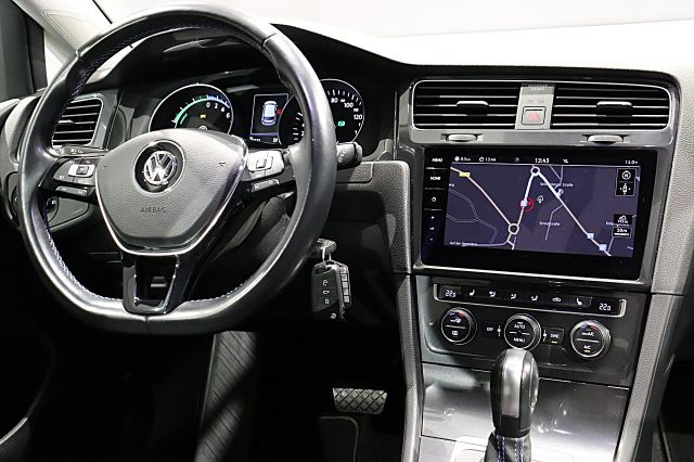 E-Golf ACC Wärmepumpe ActiveLighting LED NAVI BT