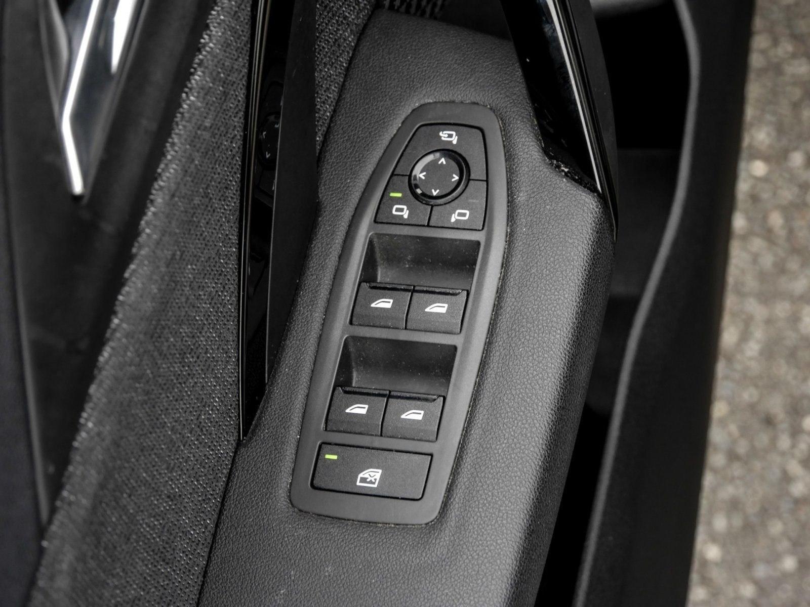 BMW iX1 xDrive30 RFK NAVI LED Sound Syst. PDC V+H, миниатюра 14
