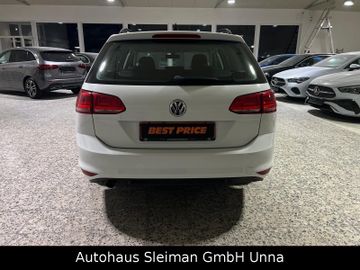 Volkswagen Golf - 6
