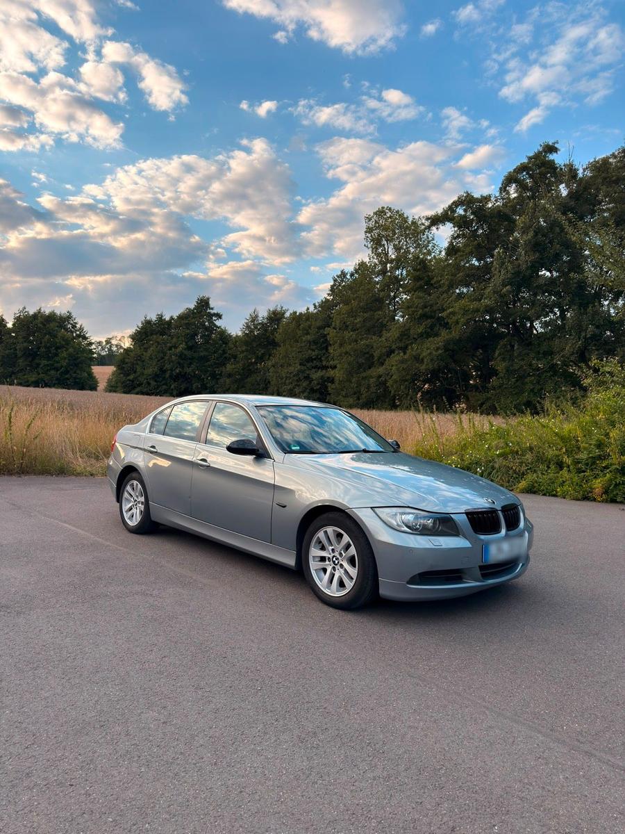 BMW 325